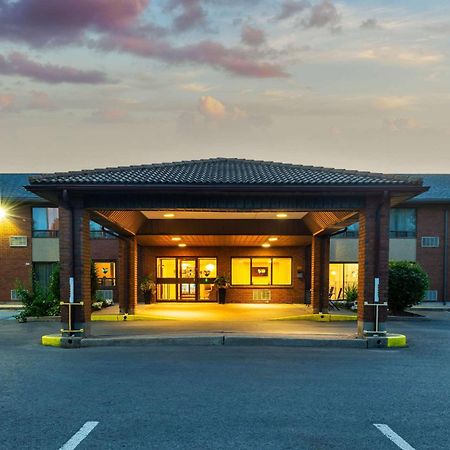 Comfort Inn Hwy 401 Κίνγκστον Εξωτερικό φωτογραφία