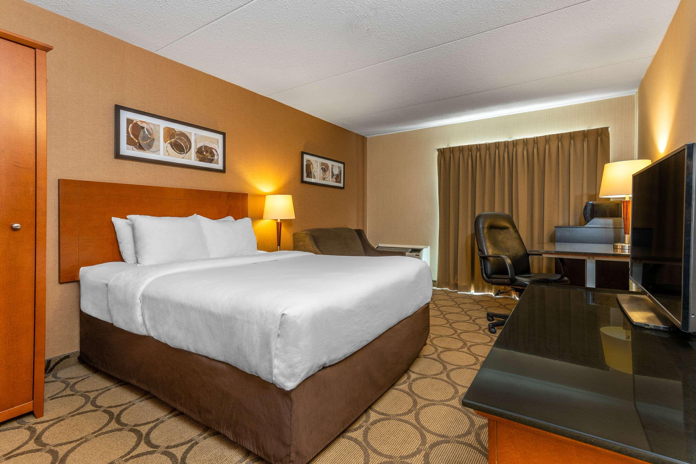 Comfort Inn Hwy 401 Κίνγκστον Εξωτερικό φωτογραφία