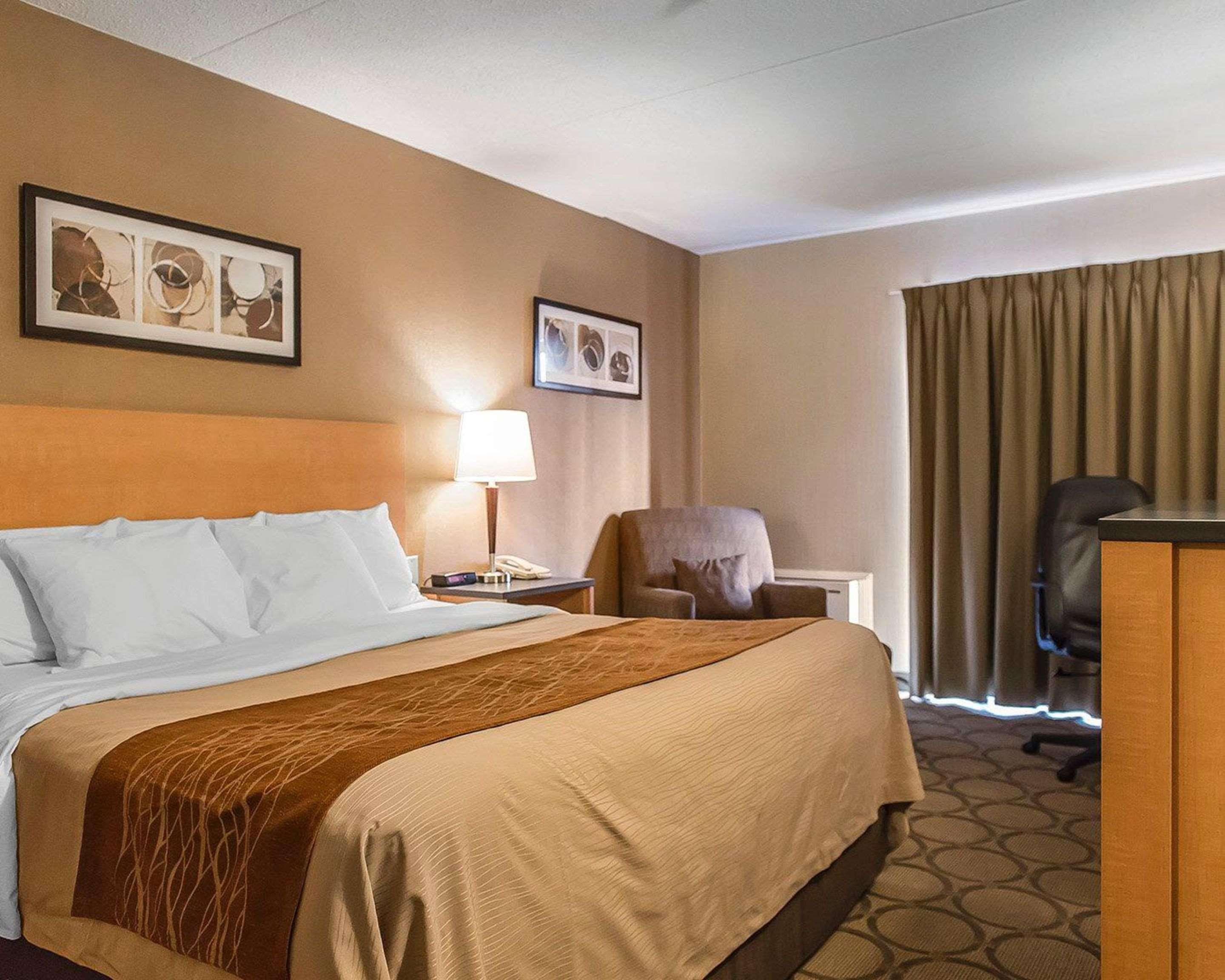 Comfort Inn Hwy 401 Κίνγκστον Εξωτερικό φωτογραφία