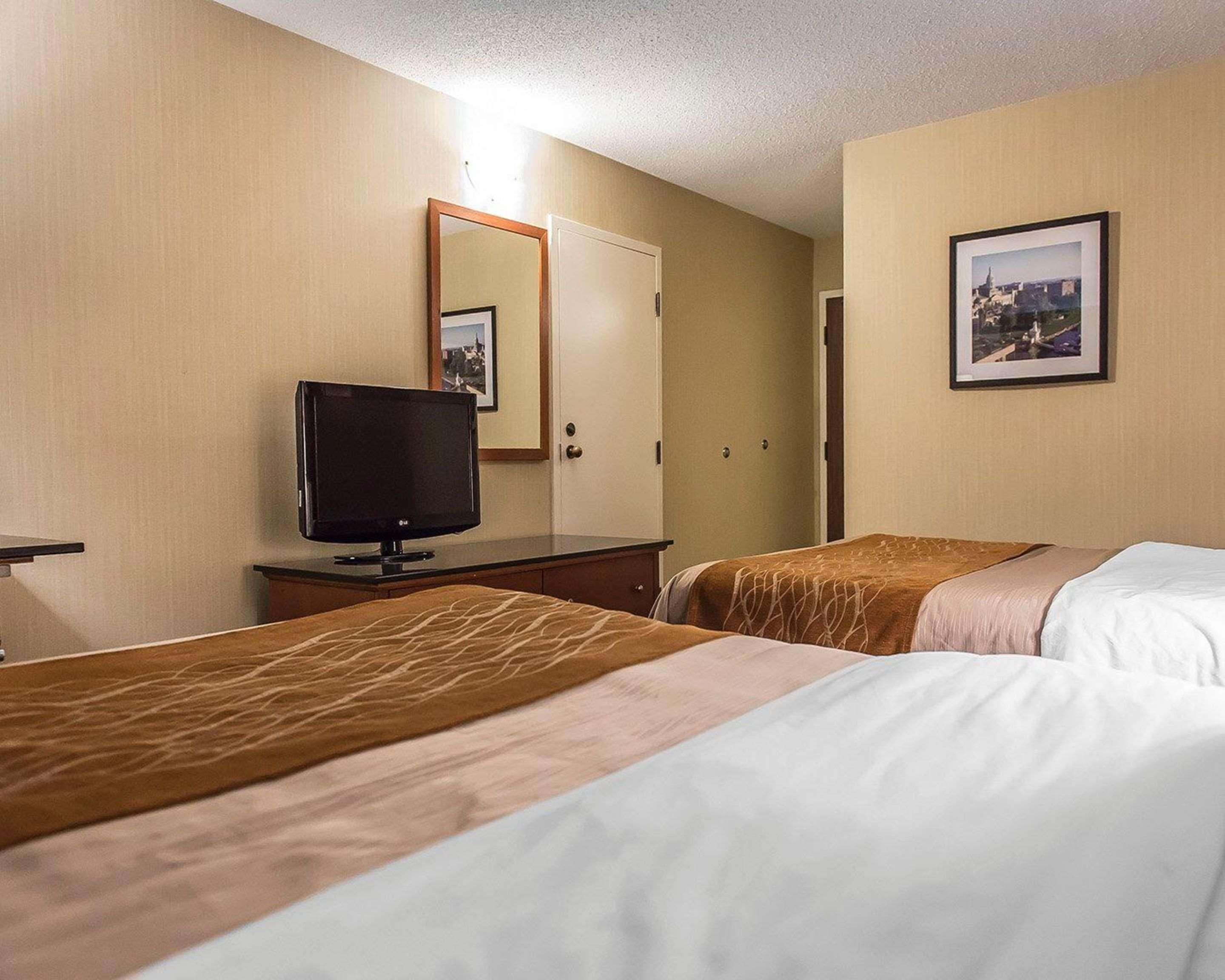 Comfort Inn Hwy 401 Κίνγκστον Εξωτερικό φωτογραφία