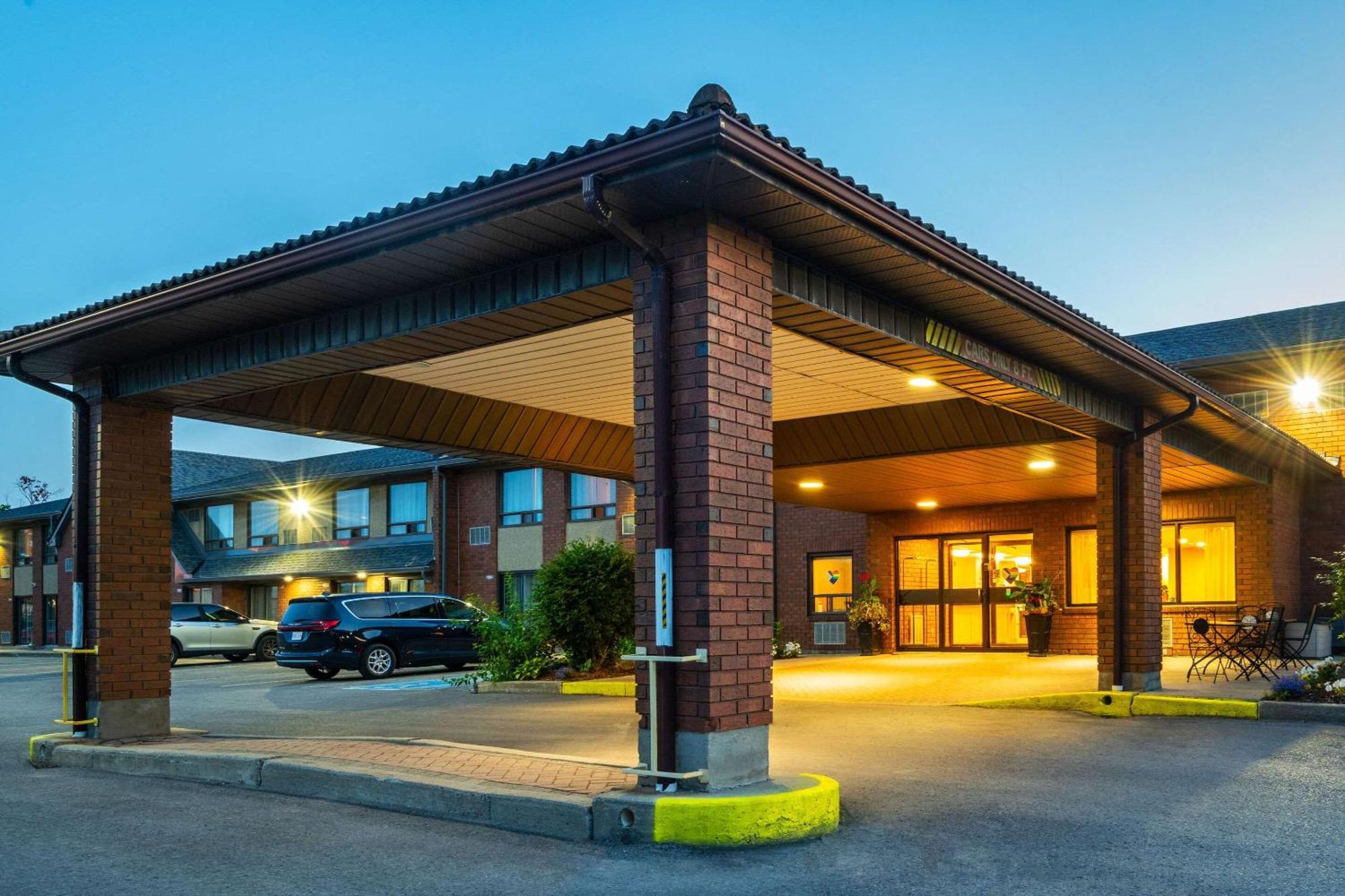 Comfort Inn Hwy 401 Κίνγκστον Εξωτερικό φωτογραφία