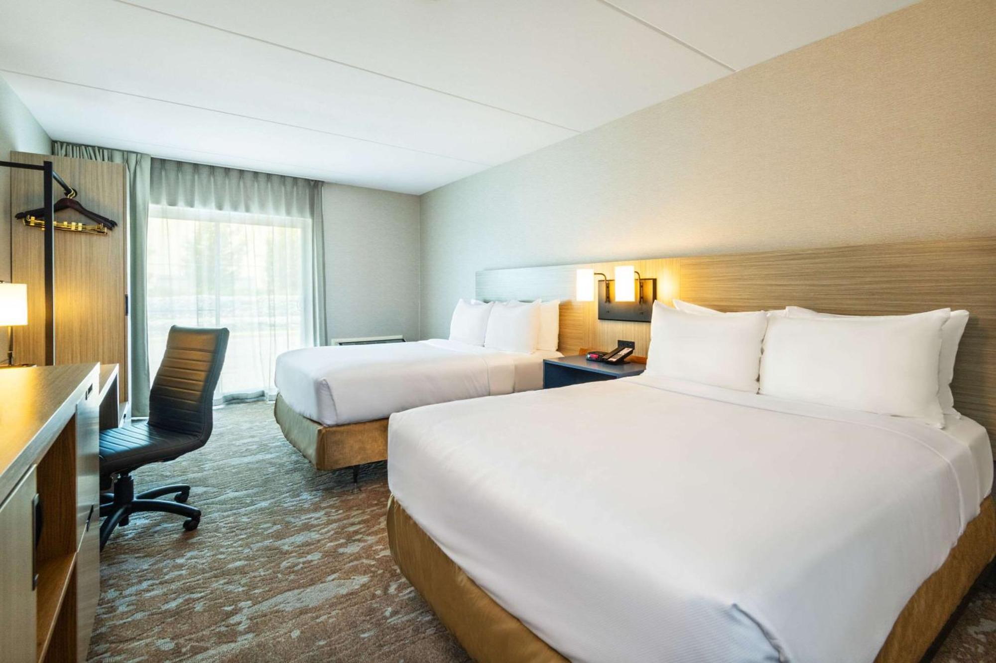 Comfort Inn Hwy 401 Κίνγκστον Εξωτερικό φωτογραφία